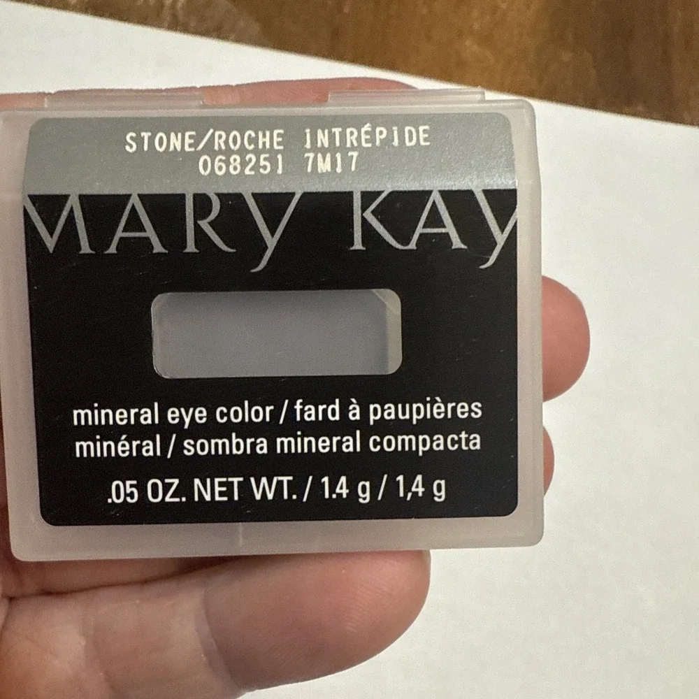 Lot‎ of 2 Mary Kay Mineral Eye Color Stone 068251 Full Size New Discontinued